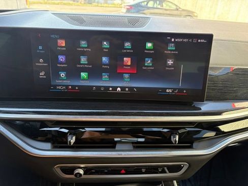 Used 2024 BMW X7 M60i w/ Executive Package AWD/4WD image 16