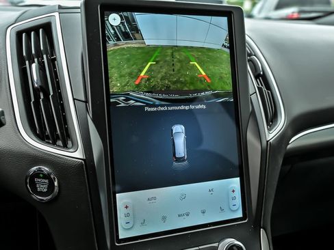 Certified 2024 Ford Edge ST-Line AWD/4WD image 23