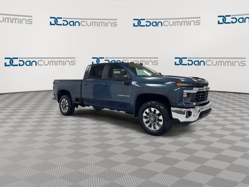New 2026 Chevrolet Silverado 2500 LT w/ All Star Edition AWD/4WD image 2