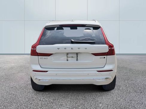 Used 2023 Volvo XC60 B5 Plus w/ Climate Package AWD/4WD image 5