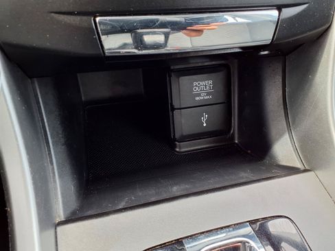 Used 2015 Honda Accord LX image 9