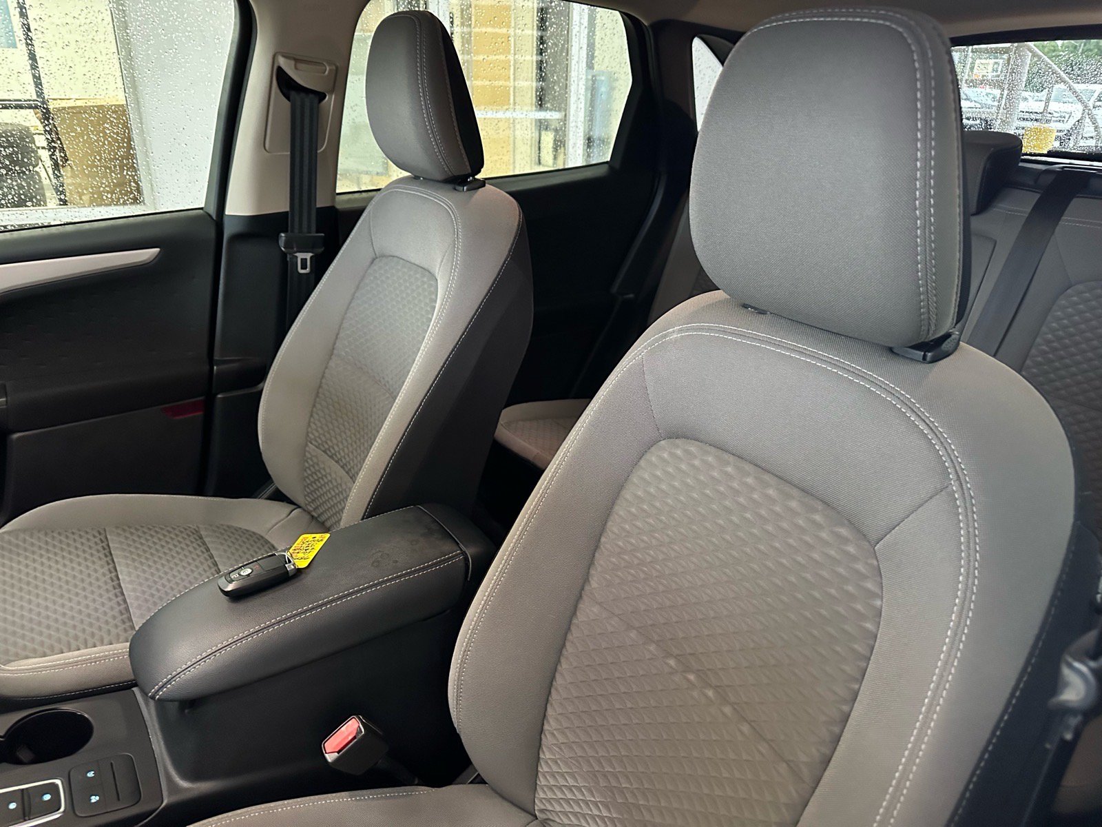 Certified 2020 Ford Escape SE FWD image 19