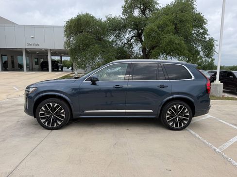 Used 2026 Volvo XC90 B6 Ultra w/ Protection Package AWD/4WD image 3
