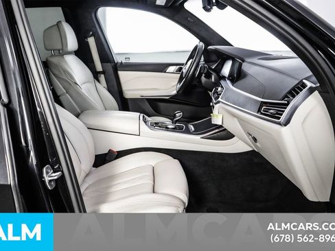 Used 2022 BMW X7 xDrive40i w/ M Sport Package image 20