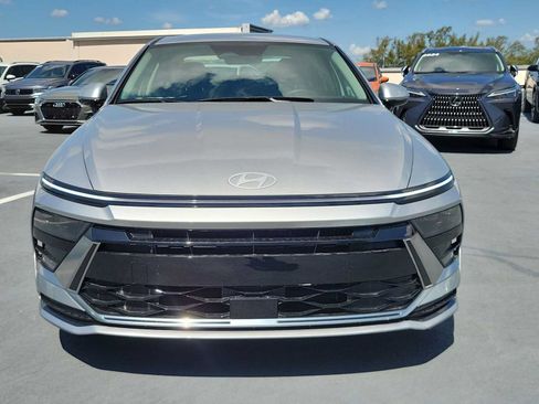 Used 2024 Hyundai Sonata SEL FWD image 15