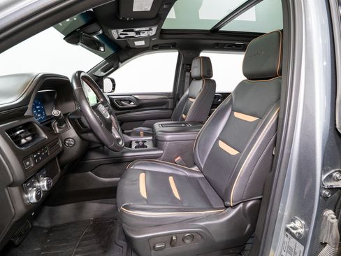 Used 2022 GMC Yukon XL AT4 image 15