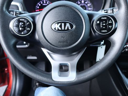 Used 2021 Kia Soul LX image 21