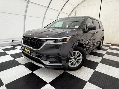 Used 2024 Kia Carnival LX