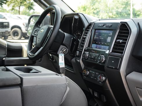 Used 2020 Ford F150 XLT AWD/4WD image 35