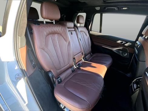 Used 2025 BMW X7 M60i w/ Executive Package AWD/4WD image 20