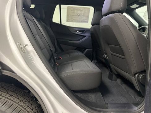 New 2026 Chevrolet Equinox LT image 22