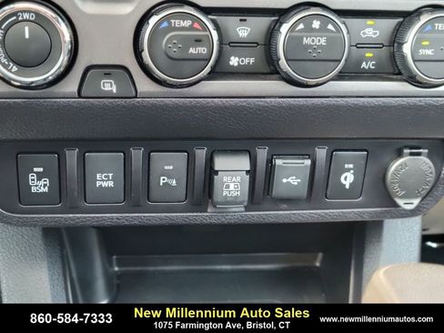 Used 2023 Toyota Tacoma TRD Pro image 24