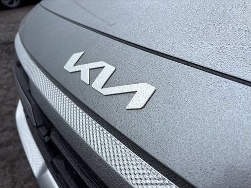 Used 2024 Kia Seltos SX AWD/4WD image 8