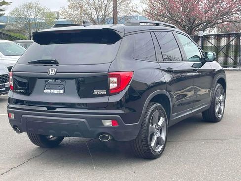 Certified 2021 Honda Passport Touring image 5