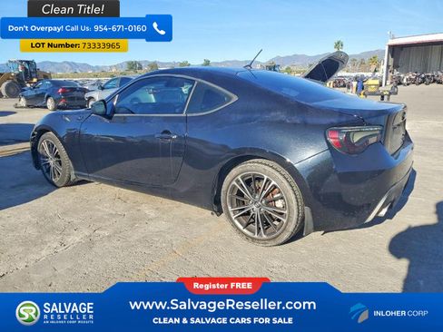 Used 2013 Scion FR-S RWD image 3
