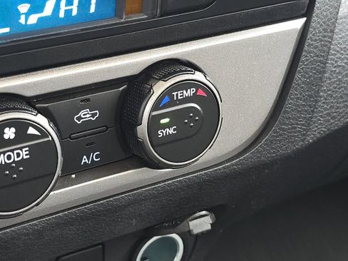 Used 2023 Toyota Tacoma Limited image 28