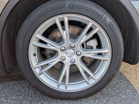 Used 2023 Tesla Model Y 2WD image 14