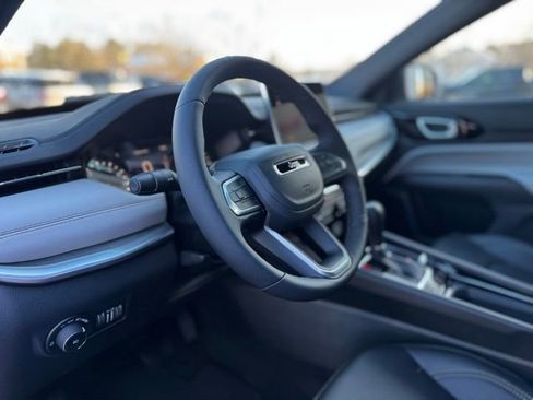 New 2026 Jeep Compass Limited AWD/4WD image 16