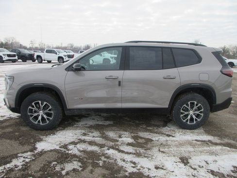 New 2026 GMC Acadia AT4 w/ Luxury Package image 8
