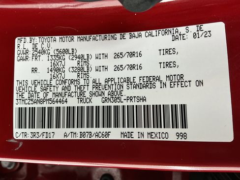 Used 2023 Toyota Tacoma SR image 13