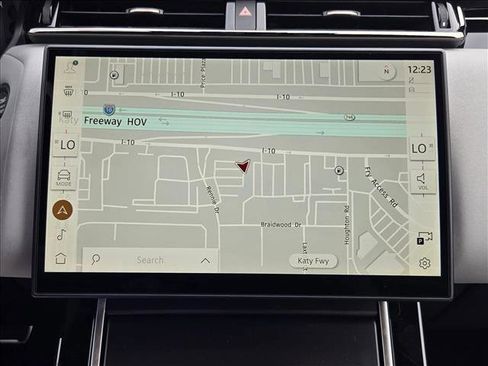 New 2026 Land Rover Range Rover Velar Dynamic SE image 13