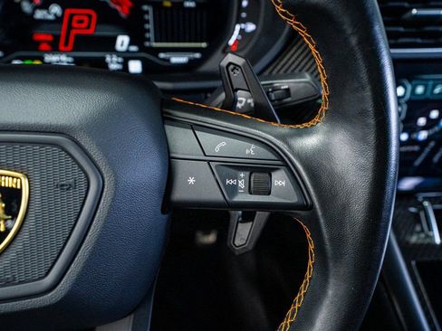 Used 2023 Lamborghini Urus Performante image 48