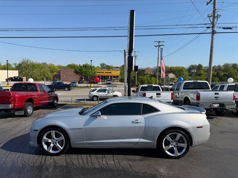 Used 2010 Chevrolet Camaro SS image 1
