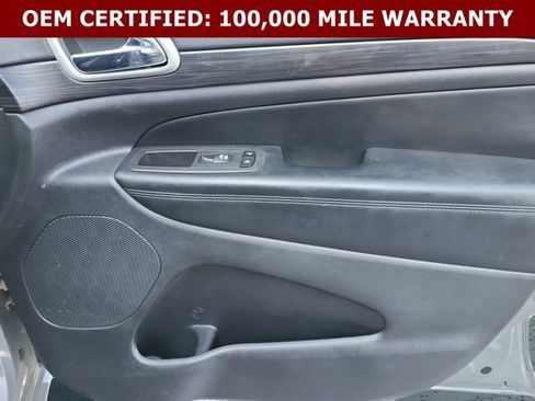 Certified 2022 Jeep Grand Cherokee Laredo X RWD image 23