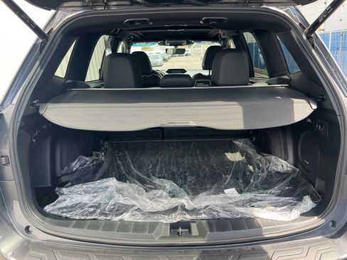 Used 2025 Subaru Forester Wilderness w/ Wilderness Package AWD/4WD image 11