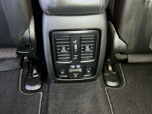 Used 2021 Dodge Durango R/T AWD/4WD image 25