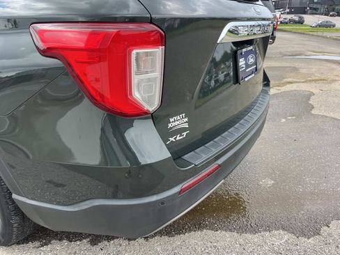 Certified 2022 Ford Explorer XLT w/ Equipment Group 202A RWD image 14