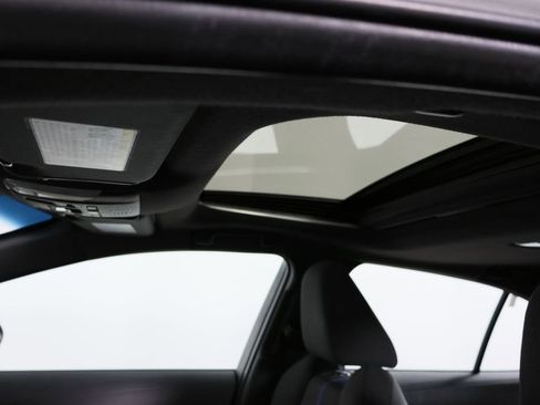 Used 2020 Toyota Corolla SE w/ SE Premium Package image 22