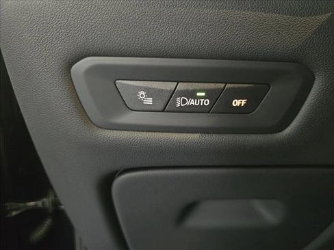 Used 2026 BMW X6 M60i AWD/4WD image 28