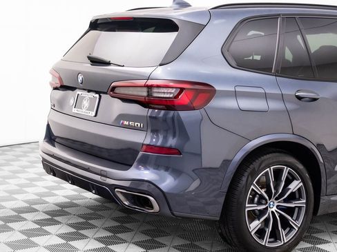 Used 2022 BMW X5 M50i w/ Premium Package image 31