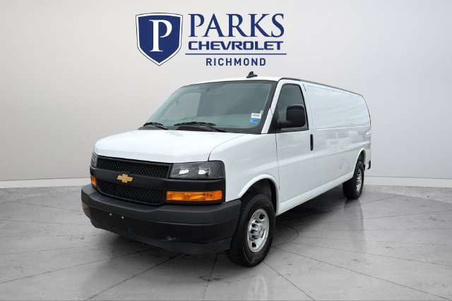 Certified 2025 Chevrolet Express 2500 Extended w/ Driver Convenience Package RWD image 3