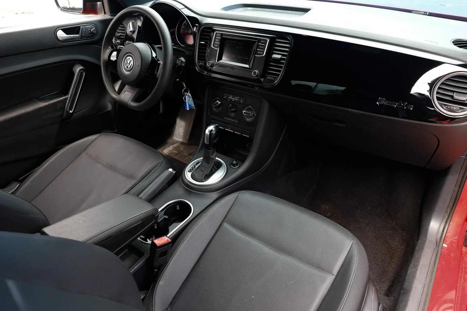 Used 2016 Volkswagen Beetle 1.8T FWD image 24