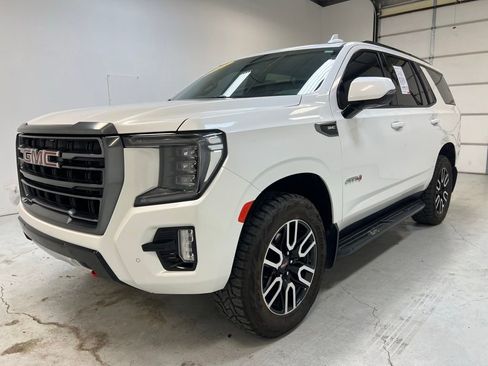 Used 2023 GMC Yukon AT4 AWD/4WD image 11