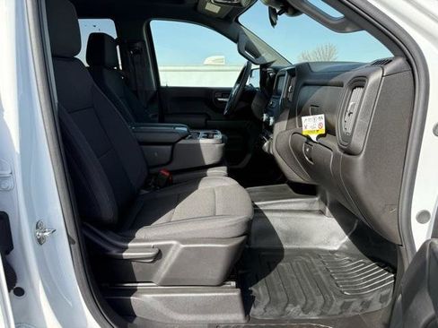 Used 2025 GMC Sierra 1500 Pro w/ Pro Value Package image 36