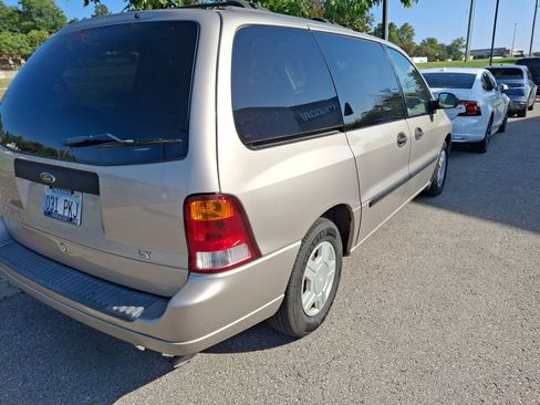 Used 2003 Ford Windstar LX FWD image 2