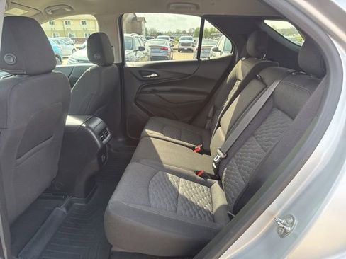 Used 2019 Chevrolet Equinox LT image 35