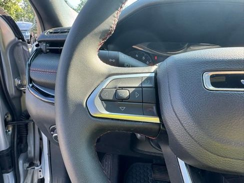 Used 2024 Jeep Compass Trailhawk image 13