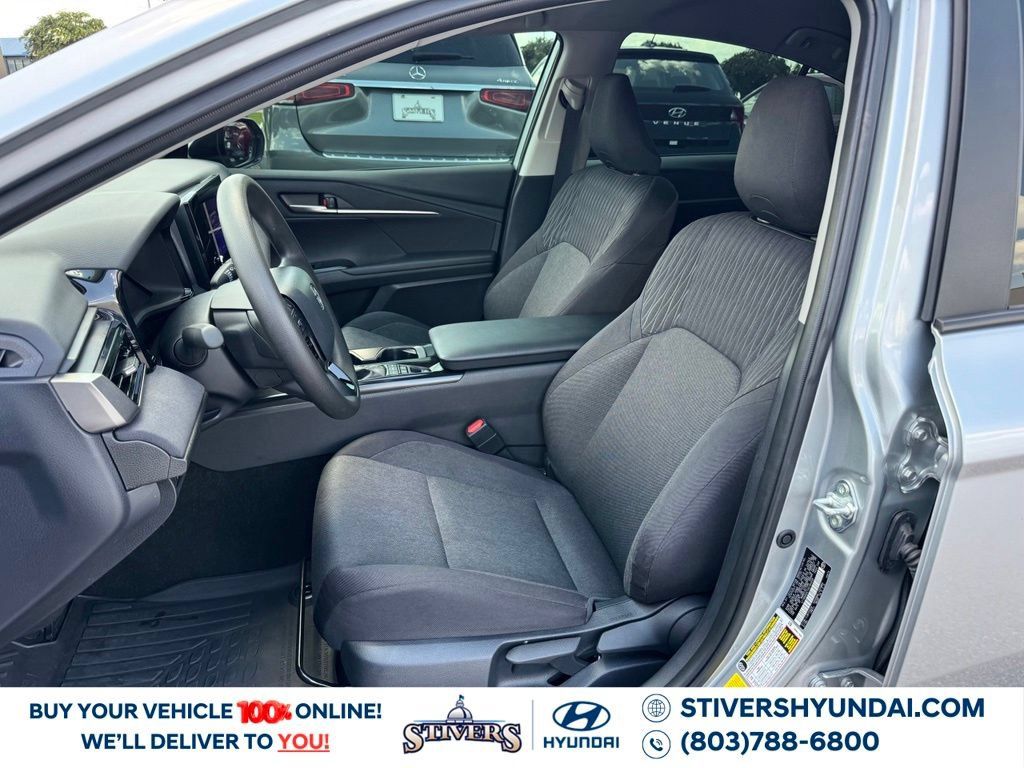 Used 2025 Toyota Camry LE FWD image 16