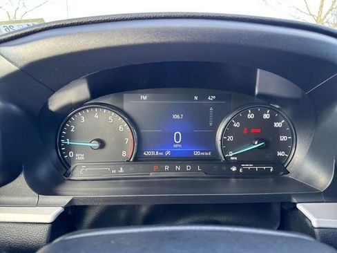 Used 2023 Ford Explorer XLT image 16