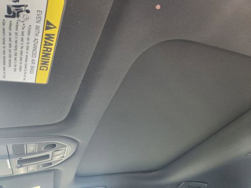 Used 2022 Genesis G70 2.0T w/ Prestige Package image 25