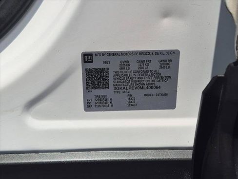 Used 2021 GMC Terrain SLT w/ Infotainment Package II FWD image 25