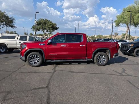 Used 2023 GMC Sierra 1500 SLT AWD/4WD image 8