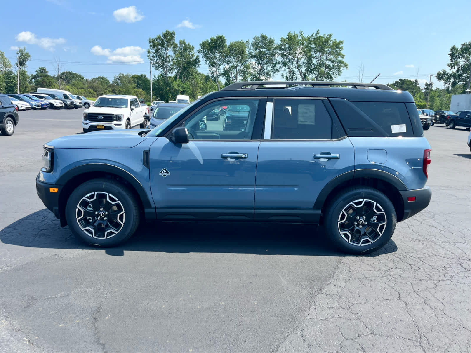 New 2026 Ford Bronco Sport Outer Banks AWD/4WD image 4