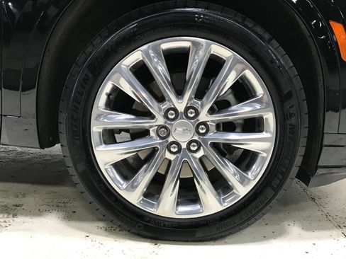 Used 2024 Cadillac XT6 Premium Luxury w/ LPO, Floor Liner Package AWD/4WD image 11