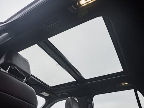 Used 2022 Ford Expedition Max Limited image 43