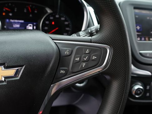 Used 2022 Chevrolet Equinox LT FWD image 18